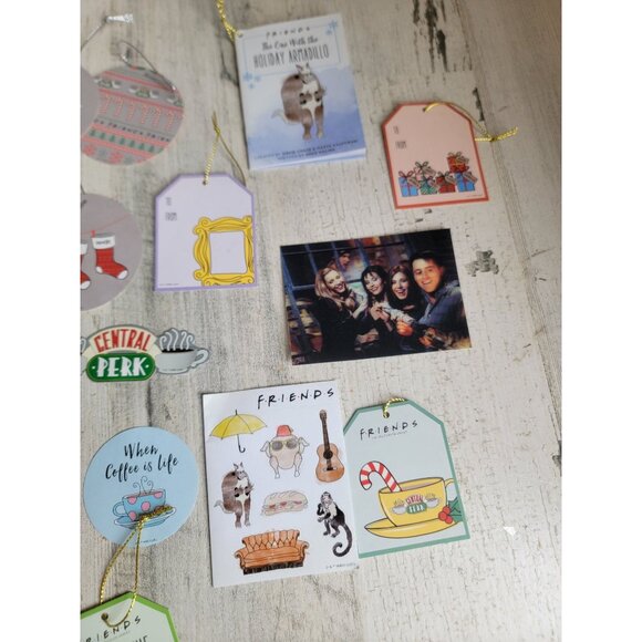 Friends Rachel chandler Holiday‎ gift tag assorted xmas set - Picture 5 of 6